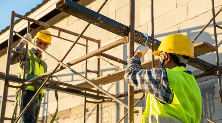 Professional gutter cleaning in Dayton, TX